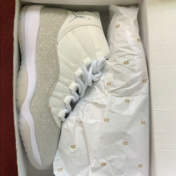 Jordan 11s